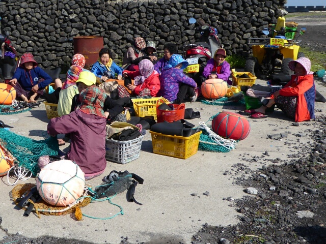 We were lucky to see the legendary lady divers of Jeju preparing to go to sea
