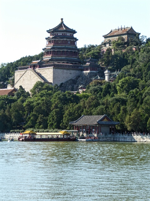 Summer Palace "is a masterpiece of Chinese landscape garden design