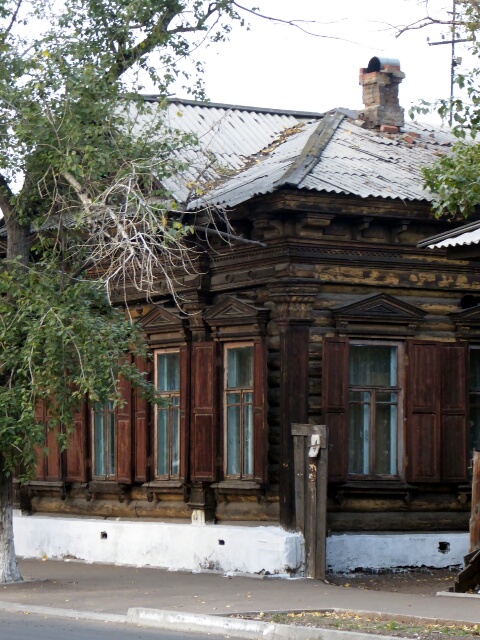 Traditional wooden house of Siberia - Larch timber never rots