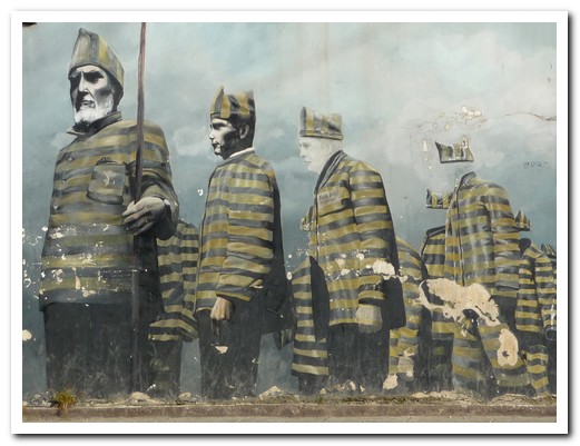 Mural depicting the early prisoners of Ushuaia