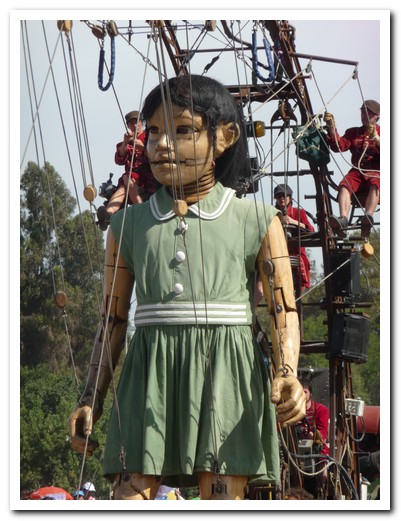 The little giant (puppet)