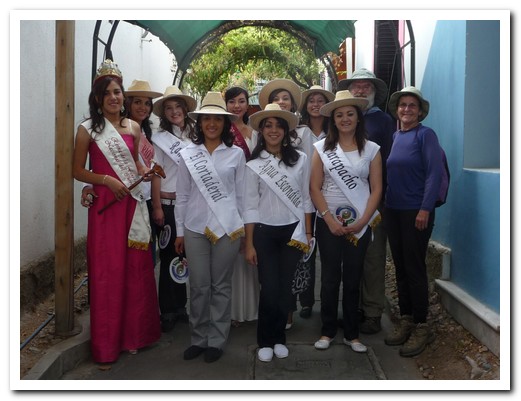 Vendemia queen contestants and supporters