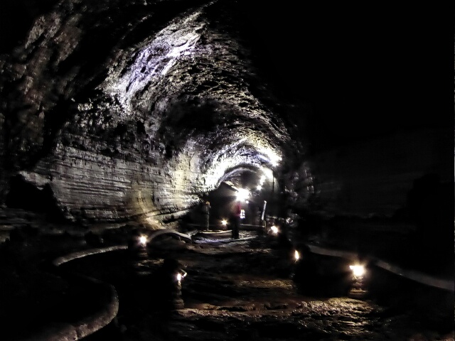 Manjanggul lava tube is huge but only 1km is open