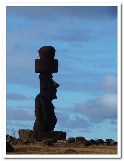 Moai at sunset